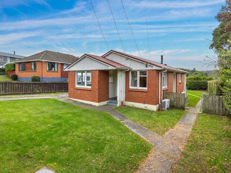 12 Turnbull Street, Brockville, Dunedin - Carousel 1