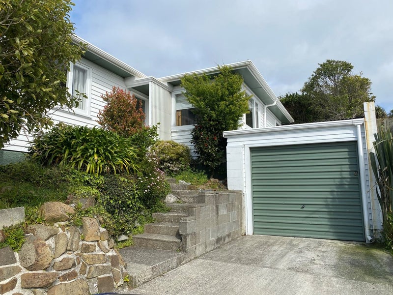 60 Ruskin Road, Newlands, Wellington - Carousel 1