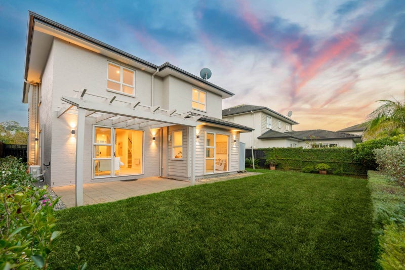 48 Garin Way, Stonefields, Auckland - Carousel 2