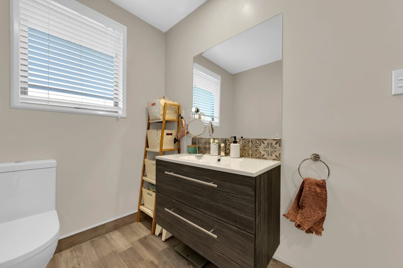 2 Leonard Place, Saint Martins, Christchurch - Carousel 20