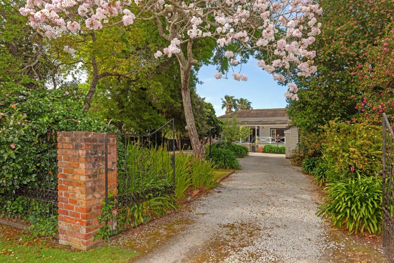 223 Whitaker Street, Whataupoko, Gisborne - Carousel 1