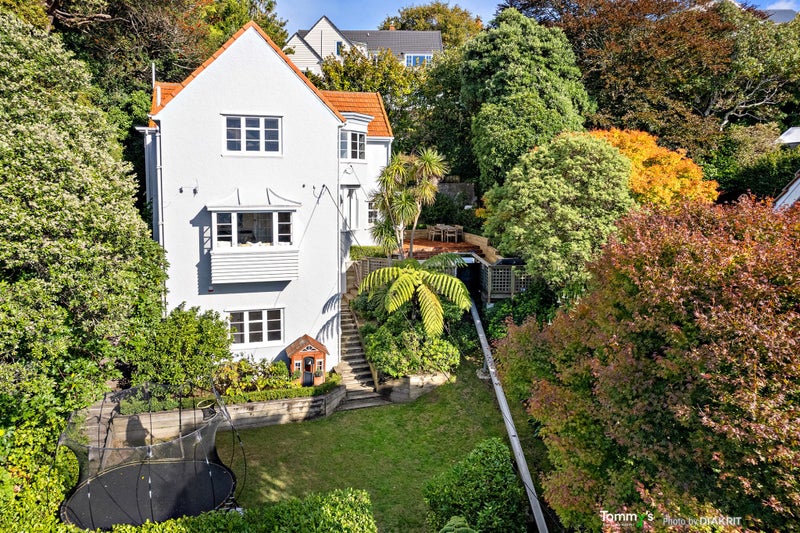 7 Lower Watt Street, Wadestown, Wellington - Carousel 2