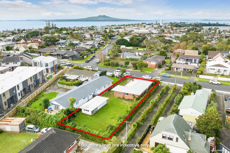 11 Stanley Avenue, Milford, Auckland - Carousel 1