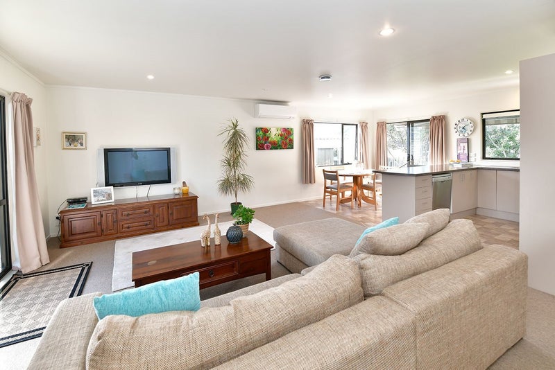 2/56 Awaroa Road, Helensville, Auckland - Carousel 1