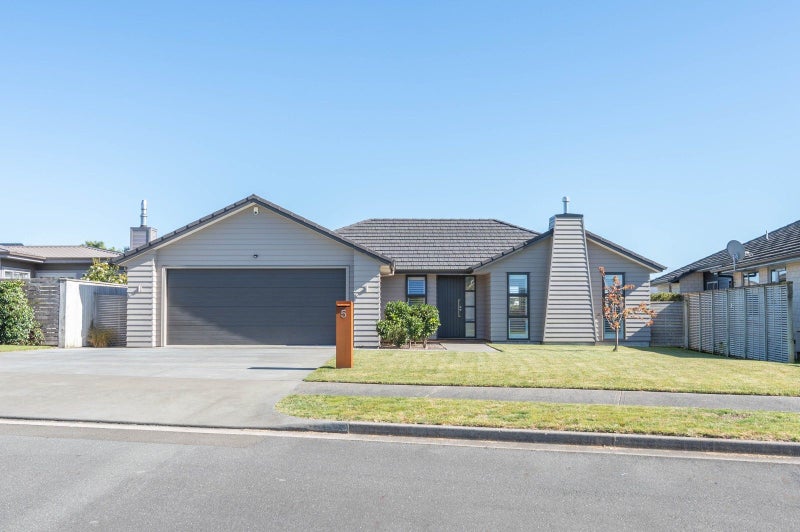 5 Facilita Avenue, Wharewaka, Taupo - Carousel 24