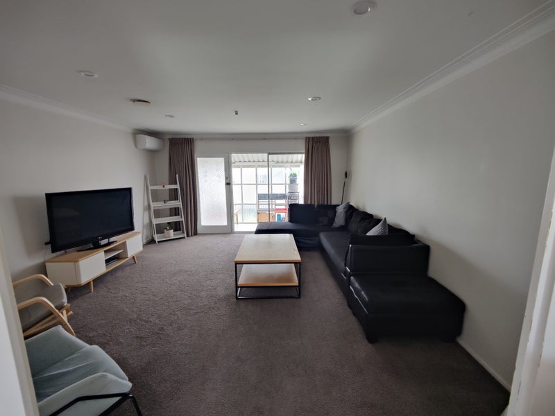 2/26 Locarno Avenue, Sandringham, Auckland - Carousel 2