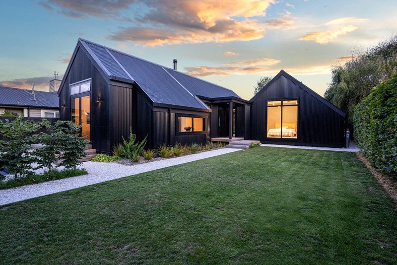 108 Tomes Road, St Albans, Christchurch - Carousel 1