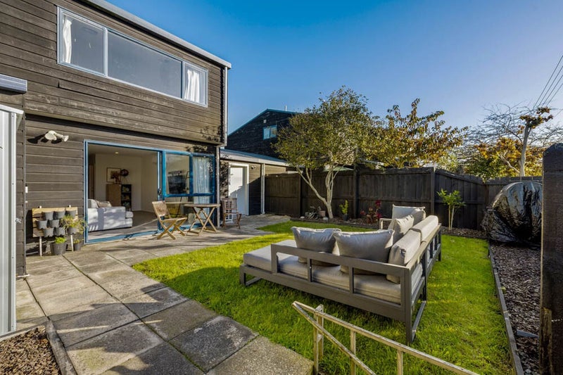 2/66 Clare Road, St Albans, Christchurch - Carousel 2