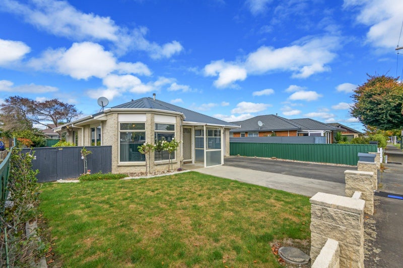 3 Fairs Road, Milson, Palmerston North - Carousel 1