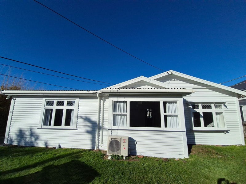 24 Stone Street, Miramar, Wellington - Carousel 1