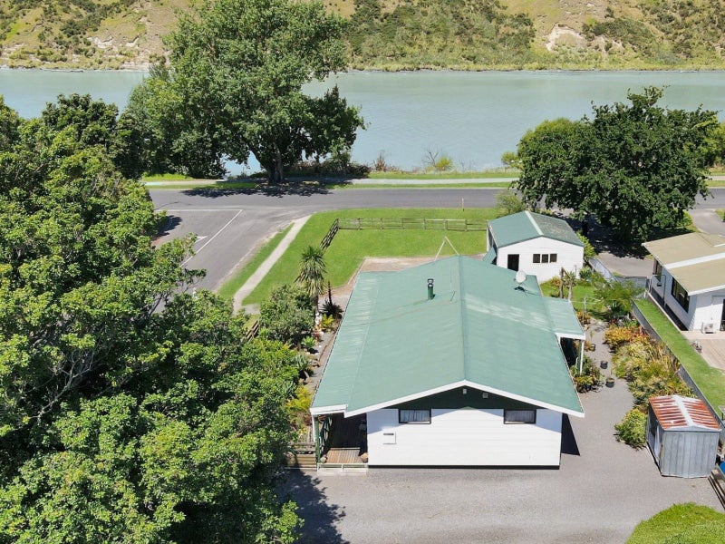 8 Sturdee Street, Wairoa, Wairoa - Carousel 20