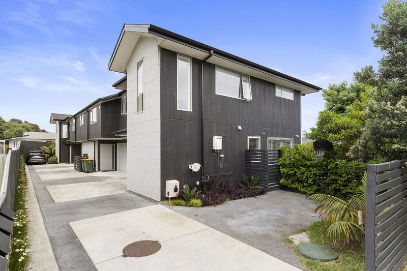 15A Vida Place, Howick, Auckland - Carousel 2