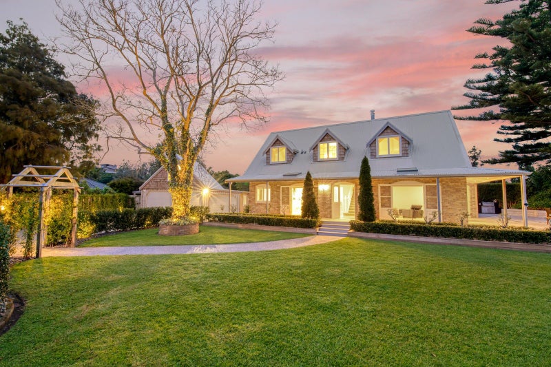 23 Motuora Road, Manly, Whangaparaoa - Carousel 1