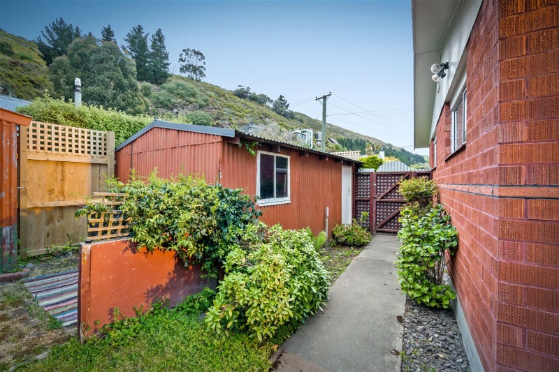 2/63 Colenso Street, Sumner, Christchurch - Carousel 17