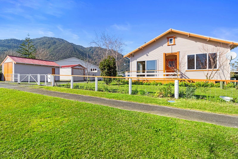 7 Gallagher Street, Te Aroha, Te Aroha - Carousel 1