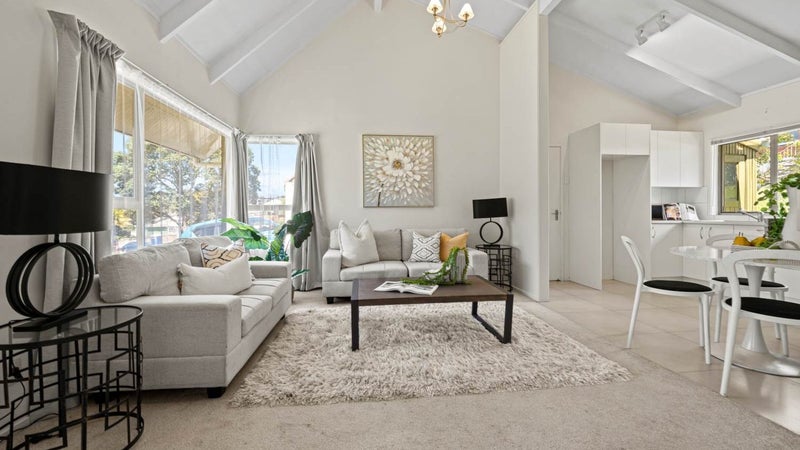 2/18 Gladys Avenue, Glenfield, Auckland - Carousel 1