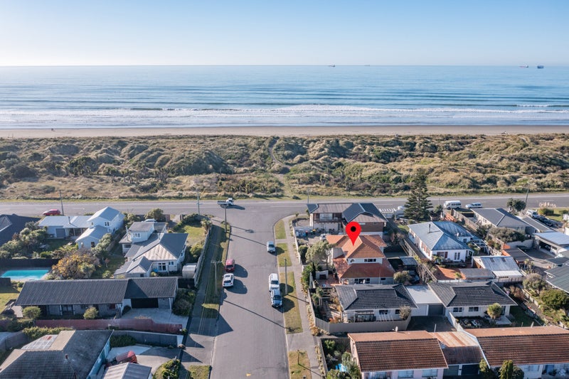 7 Sandra Street, South New Brighton, Christchurch - Carousel 2