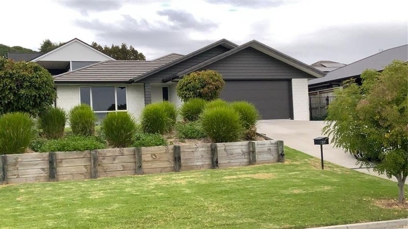 37 Hass Drive, Ohauiti, Tauranga - Carousel 1