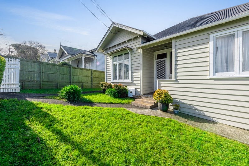 18 Bank Street, Mount Eden, Auckland - Carousel 1