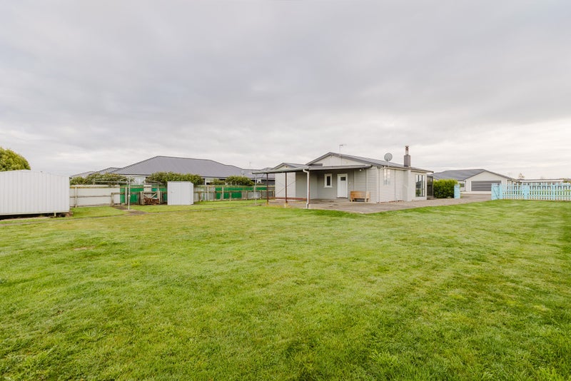 5 Roots Street East, Feilding, Feilding - Carousel 22