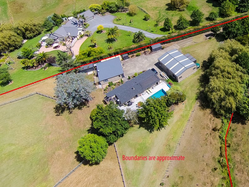 214 Boord Crescent, Kumeu - Carousel 19