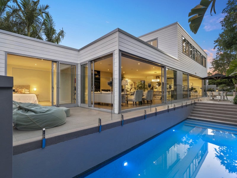 21 West End Road, Herne Bay, Auckland - Carousel 1