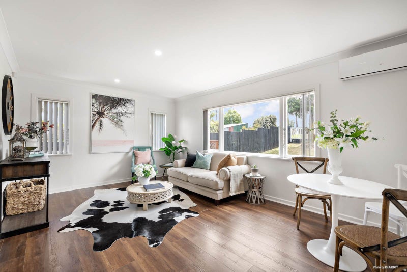 61 Awaroa Road, Sunnyvale, Auckland - Carousel 2