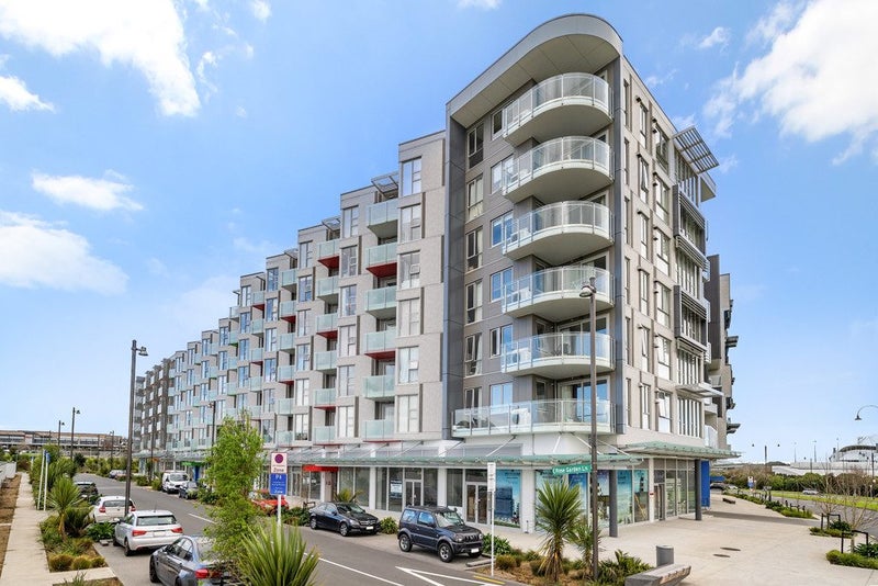 308/3 Rose Garden Lane, Albany, Auckland - Carousel 1