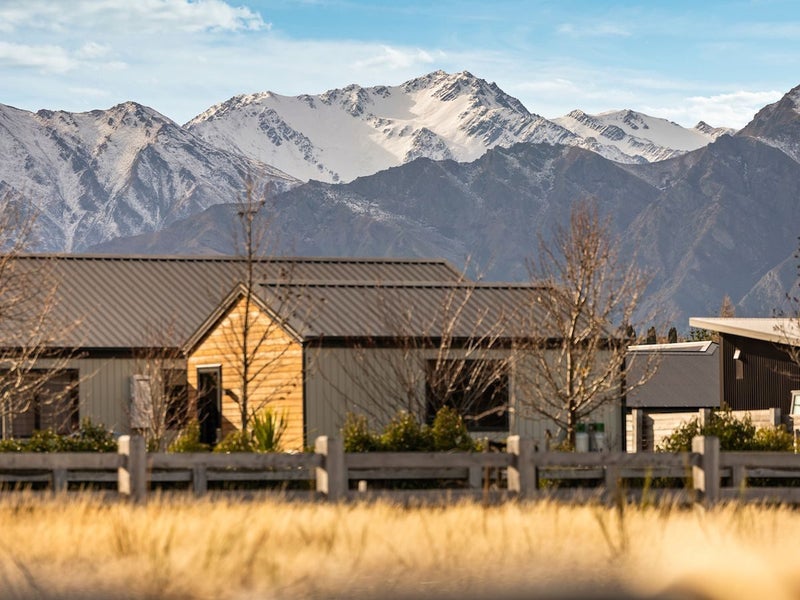 32 Riley Street, LAKE HAWEA - Carousel 20