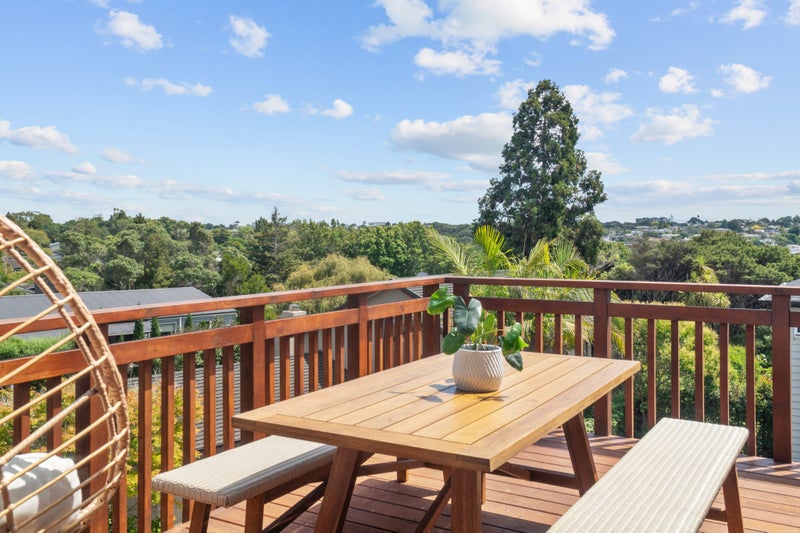 40 Rutherford Terrace, Meadowbank, Auckland - Carousel 2