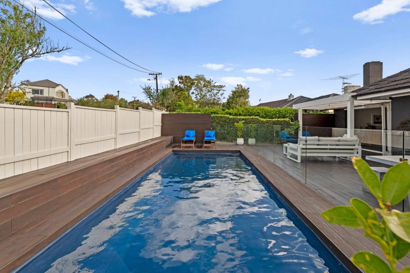 14 Temple Street, Meadowbank, Auckland - Carousel 1