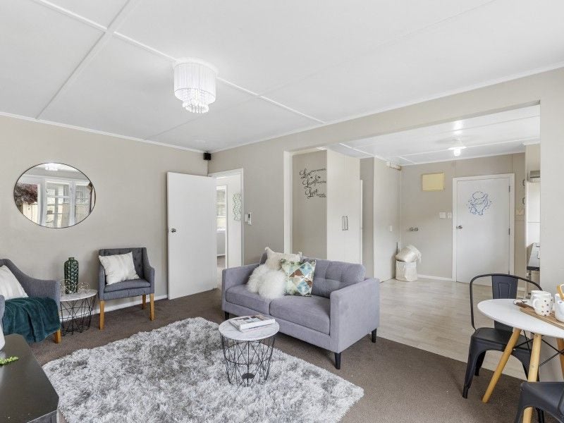 308 George Street, Stokes Valley, Lower Hutt - Carousel 2