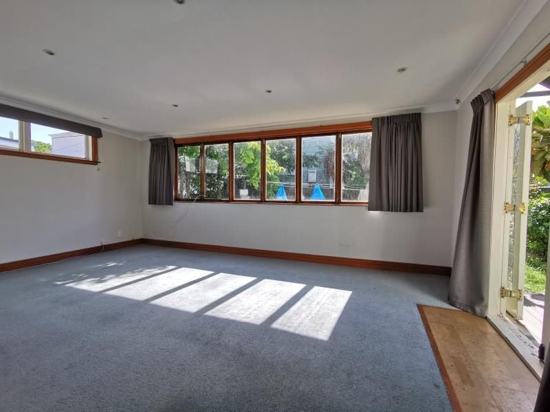43 Owen Street, Newtown, Wellington - Carousel 2