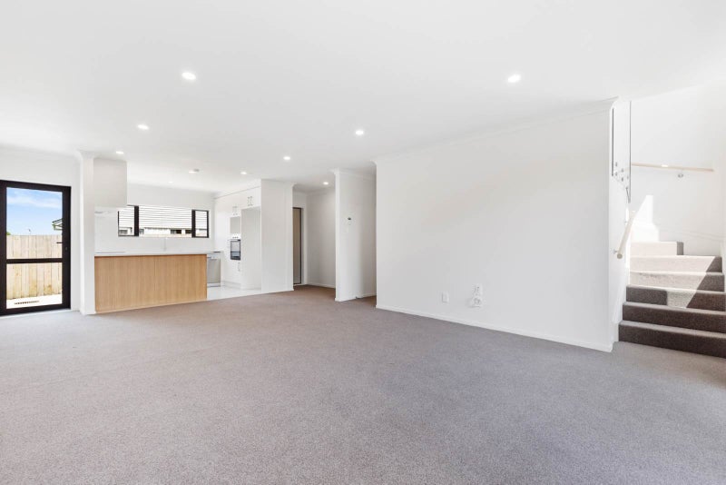 40A Wimbledon Crescent, Glen Innes, Auckland - Carousel 2