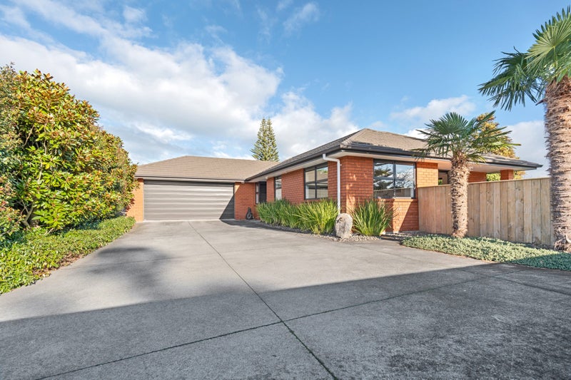 88A Govett Avenue, Frankleigh Park, New Plymouth - Carousel 1
