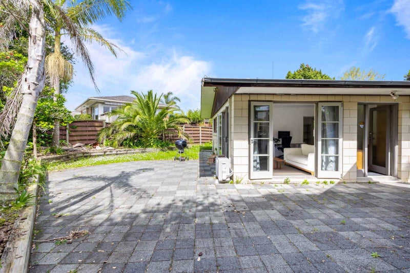 2/219 FORREST HILL RD, Forrest Hill, Auckland - Carousel 10