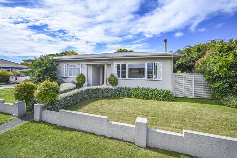 98 Duchess Crescent, Mayfair, Hastings - Carousel 15