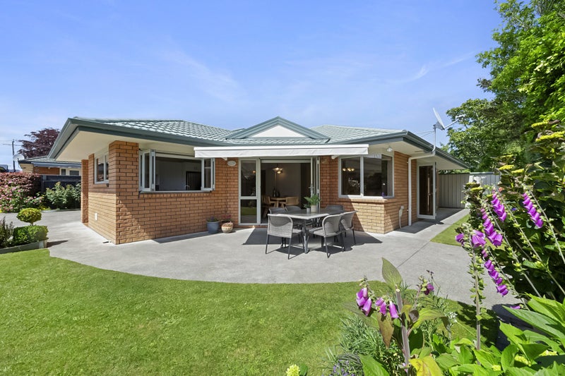 16A Webster Street, Westown, New Plymouth - Carousel 1