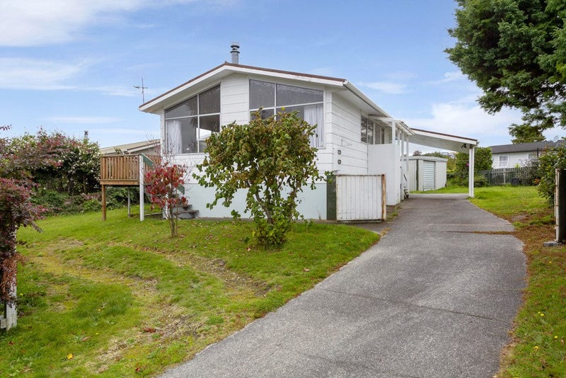 54 Richmond Avenue, Richmond Heights, Taupo - Carousel 1