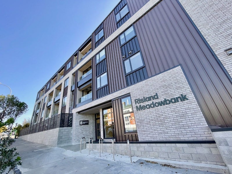 122/8 Meadowbank Road, Meadowbank, Auckland - Carousel 1