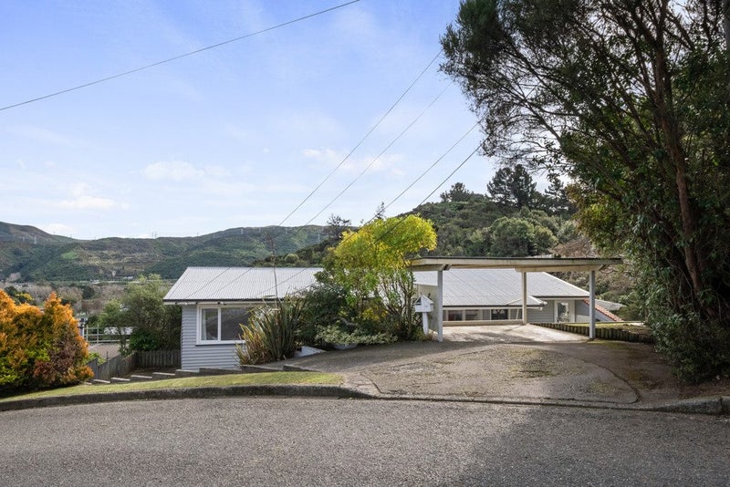41 John Street, Stokes Valley, Lower Hutt - Carousel 19