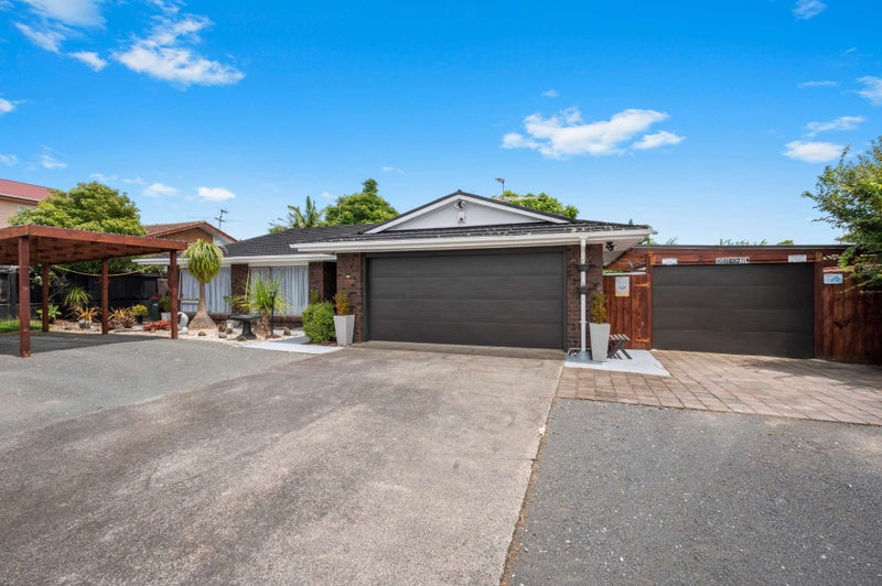 24 Hedge Row, Sunnyhills, Auckland - Carousel 1