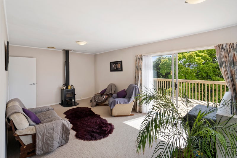 1/97 Taurus Crescent, Beach Haven, Auckland - Carousel 2