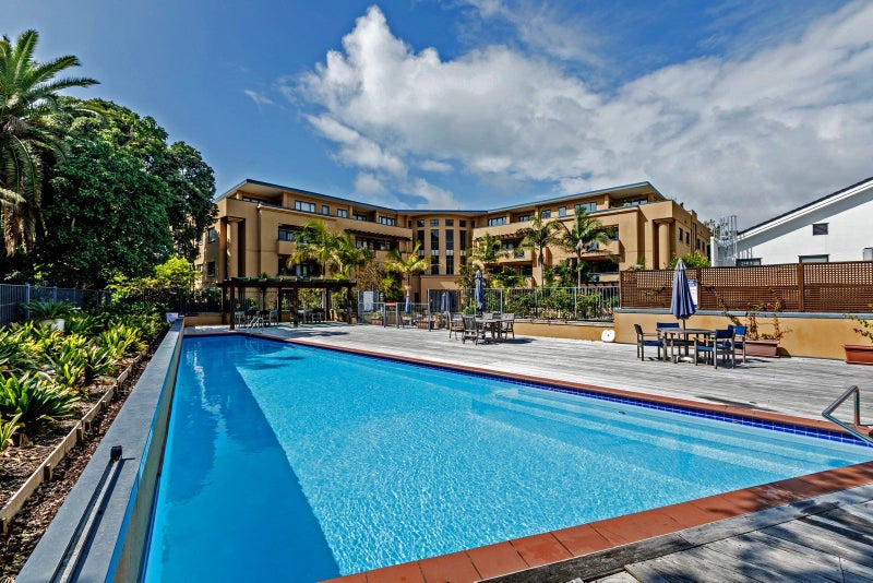 4C/7 Bute Road, Browns Bay, Auckland - Carousel 1