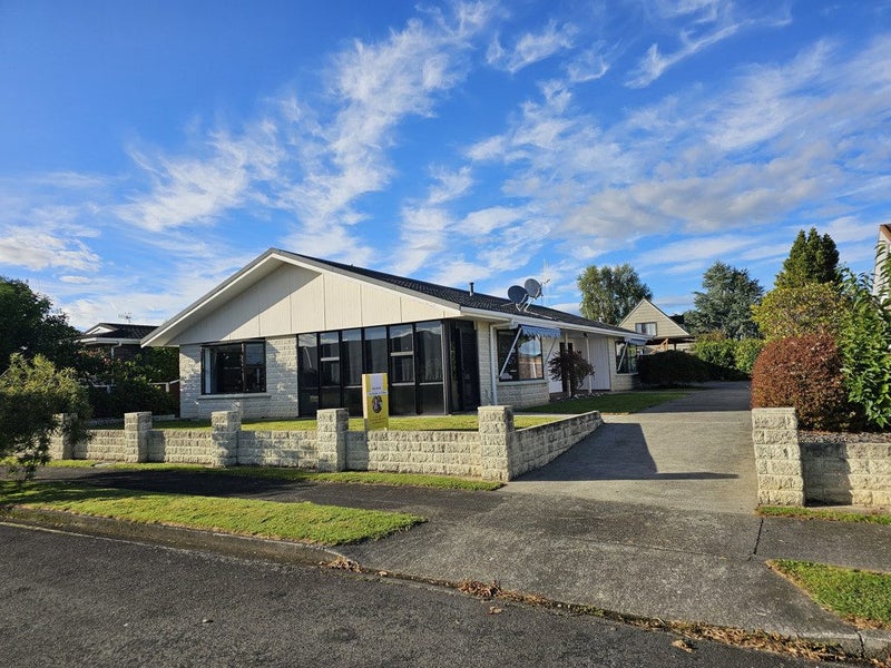 10 Homewood Avenue, Levin, Levin - Carousel 18