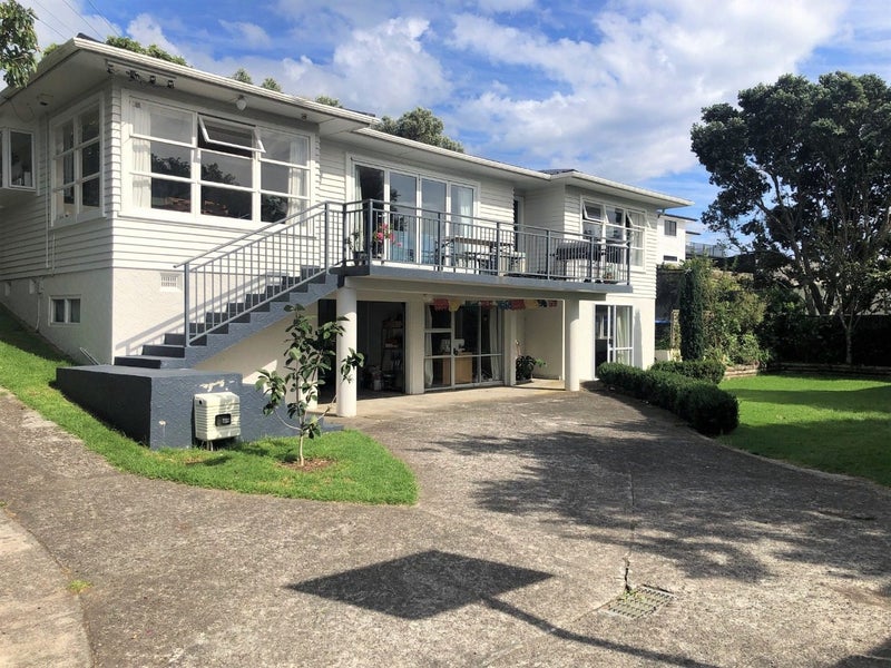 446A St Aubyn Street, Moturoa, New Plymouth - Carousel 1