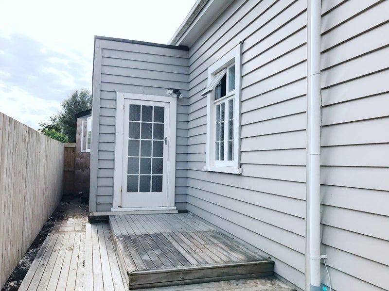 29 Arabi Street, Sandringham, Auckland - Carousel 7