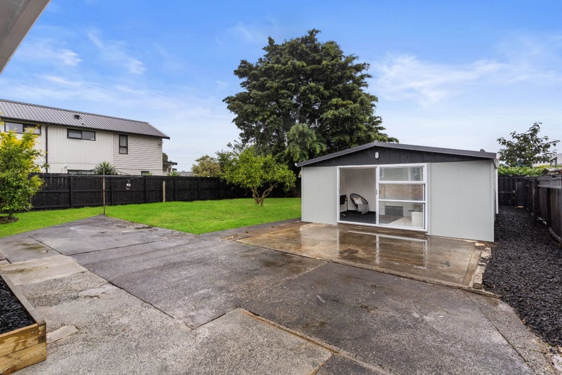 17 Harania Avenue, Favona, Auckland - Carousel 2