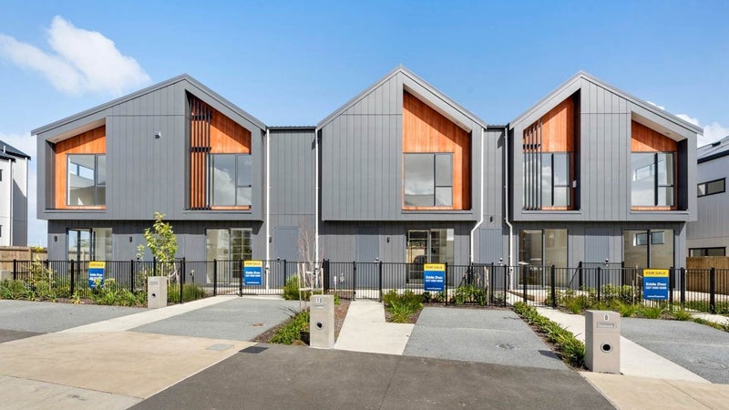 10 Jashi Lane, Westgate, Auckland - Carousel 1