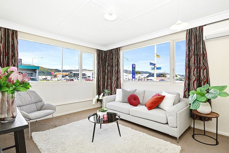 4/8 Kirkcaldy Street, Petone, Lower Hutt - Carousel 2